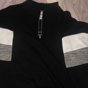 cropped quarter zip